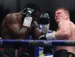 фото - Диллиан Уайт воспользуется пунктом о реванше с Поветкиным. Планируют на декабрь