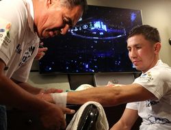 фото - Головкин превратил Альвареса в Мэйузера — тренер