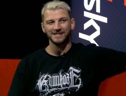 фото - Нурмагомедов ушёл из спорта не из-за того, что не было соперников — Хукер