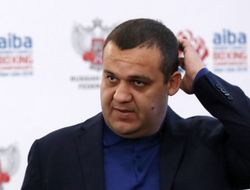 фото - Умар Кремлёв подхватил коронавирус. Возможно, заразил экс-чемпиона мира