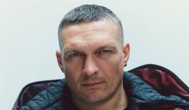 В бою Усик – Уайлдер есть интрига? Мнение легендарного Макгуигана