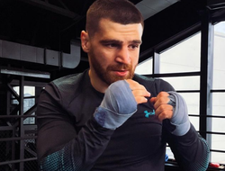 фото - В IBF заказали элиминатор с участием Чухаджяна. Соперник в прошлом году отметился апсетом