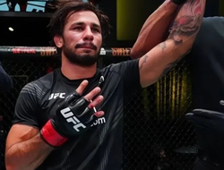 фото - Очень талантлив, но он ненастоящий русский — чемпион UFC о потенциальном оппоненте