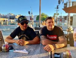 фото - Дуэт ЛомУс снова вместе, Гвоздик завершает подготовку, Бивол благодарит за поддержку — соцсети