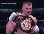 Украинец Виктор Поляков победил экс-чемпиона мира Де Каролиса в Италии