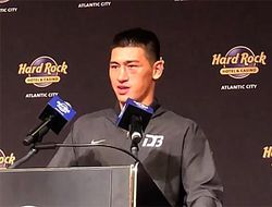 фото - «Приглашаю Баду Джека в ринг». Дмитрий Бивол ответил на вопросы СМИ