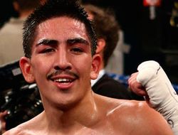 фото - (Результаты) Лео Санта Крус – чемпион мира в двух категориях