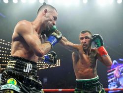 фото - Василий Ломаченко — Хосе Педраса: видео лучших моментов от vRINGe.com