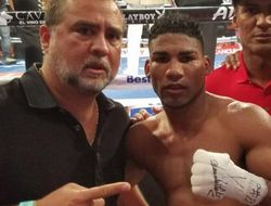 фото - Юриоркис Гамбоа едва совладал с безвестным мексиканским джорнименом