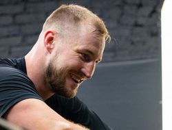 фото - Отто Валлин собрался «преподать урок бокса» Диллиану Уайту