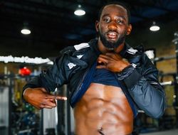 фото - Теренс Кроуфорд: Мне не нужен Спенс, я и без него буду в Зале славы