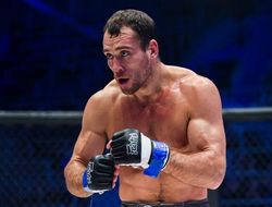 фото - M-1 Challenge 84: Кунченко остановил Романова, Фролов победил Магальяэша — видео