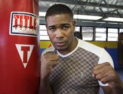 фото - Дортикос готовится к Гассиеву, случайно нокаутировал тренера — видео 