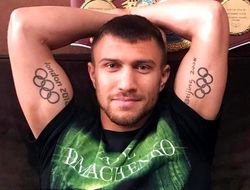 фото - Ломаченко победил Сосу