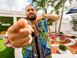 фото - Рекордсмен UFC передумал завершать карьеру