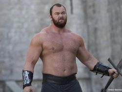 фото - А вдруг мне бросит вызов Тайсон Фьюри? Вдруг он скажет: «Ты кто такой?» — Гора из «Игры престолов»