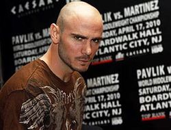 фото - Келли Павлик может вернуться 7 мая