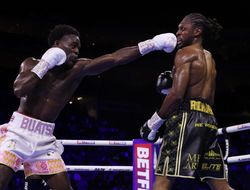 фото - Как Бивол или круче? Буатси побил Ричардса — видео