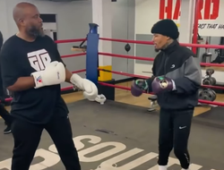 фото - Хэйни, Стивенсон или Ломаченко? Тренер Дэвиса назвал самого опасного соперника