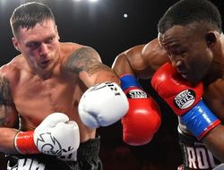 фото - Как это было: бой Усик–Мчуну из ринг-сайда — видео