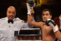 Видео боя: Ронни Риос — Рой Тапиа