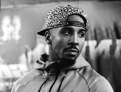 фото - Промоутер Ковалёва: Если бы Уорд завершил карьеру — мы бы его засудили