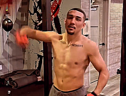 фото - Теофимо Лопес против Дэвиса и Хэйни: прогнозы Прогрейса и Стивенсона