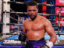 фото - Джойс удосрочил Дюбуа