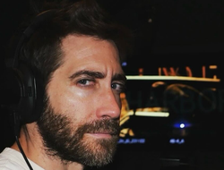 фото - Появился постер ремейка фильма «Дом у дороги». В ролях сам Конор Макгрегор