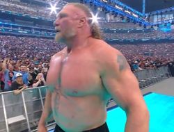 фото - Экс-чемпион UFC Леснар завершил карьеру в WWE