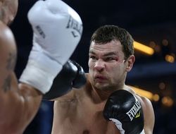 фото - Одной строкой: Варгас ушёл к Хэймону, Чудинов таки подерётся с Моком