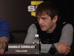 фото - Шахбулат Шамхалаев против Фабрисио да Силвы на Bellator 119