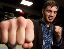 фото - Саламов подерётся с чемпионом Британской империи