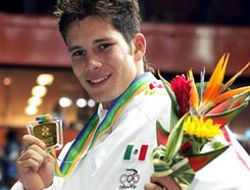 фото - Карлос Куадрас и Хосе Сальгадо завершили бой технической ничьей