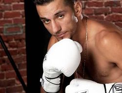 фото - Серхио Мора рекомендует Жермену Тейлору больше не выходить в ринг