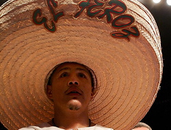 фото - Флойд слишком умный для Пакьяо, считает Фернандо Варгас