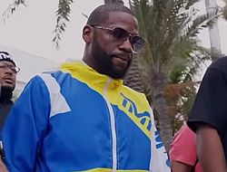 фото - На Мейвезера снова подали в суд и опять из-за денег