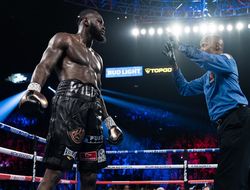 фото - Бой Джошуа-Фьюри состоится, а от Уайлдера откупятся? Отвечает промоутер