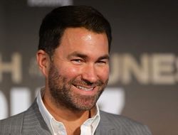 фото - Реванш Усик–Джошуа анонсируют до конца недели? Информация от Хирна