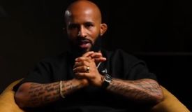 Легендарный Джонсон назвал победителя боя Чимаев – Стриклэнд 