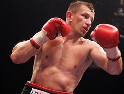 фото - Томаш Адамек легко прошёл Пшемыслава Салета