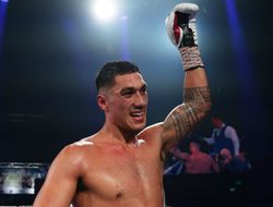 фото - «Австралийский Усик» Опетая отобрал пояс у Бриедиса