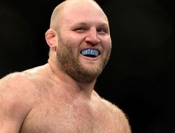 фото - Ротуэлл предлагает Орловскому претендентский бой