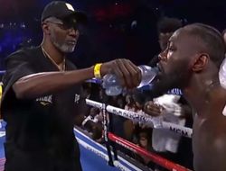 фото - Чисора и Уоррен подтрунивают над Уайлдером: Чувак, ты не ту воду пьёшь!