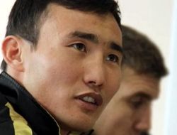 фото - Канат Ислам может сразиться с Саулем Альваресом уже весной — СМИ