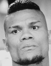 Элейдер Альварес