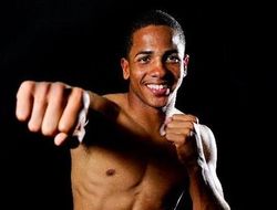 фото - Боб Арум не исключает реванш Ломаченко–Вердехо