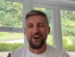 фото - «Усик настоящий чемпион, а Джошуа подерётся за бумажный титул». Фроч за свободу слова в боксе