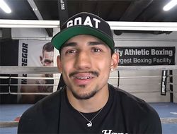 фото - Теофимо Лопес: «Теперь говорят, что Ломаченко оказался слишком раздутым»