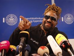 фото - Ответ Бриггса злым поклонникам Кличко